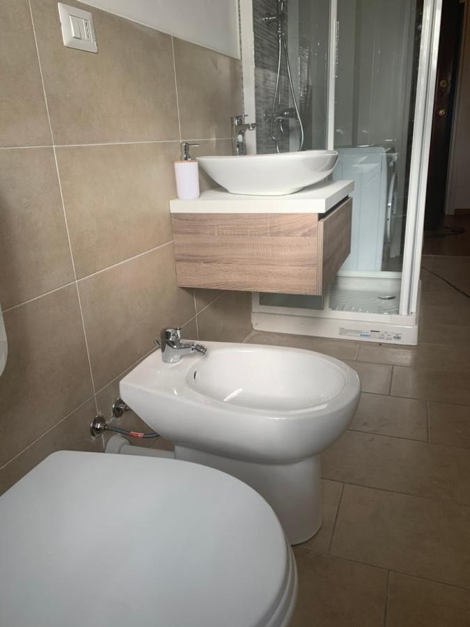 Apartamento Iris 128: Il Terrazzino Sul Giardino Turín Exterior foto
